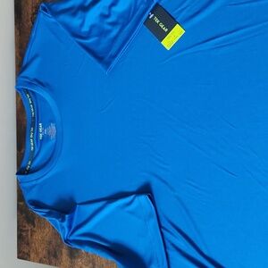 Mens performance XXL shirt